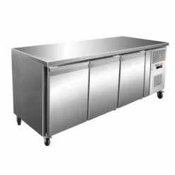 PROINOX Table réfrigérée 3 portes pleines pose centrale froid positif 322 L 3 grilles Best