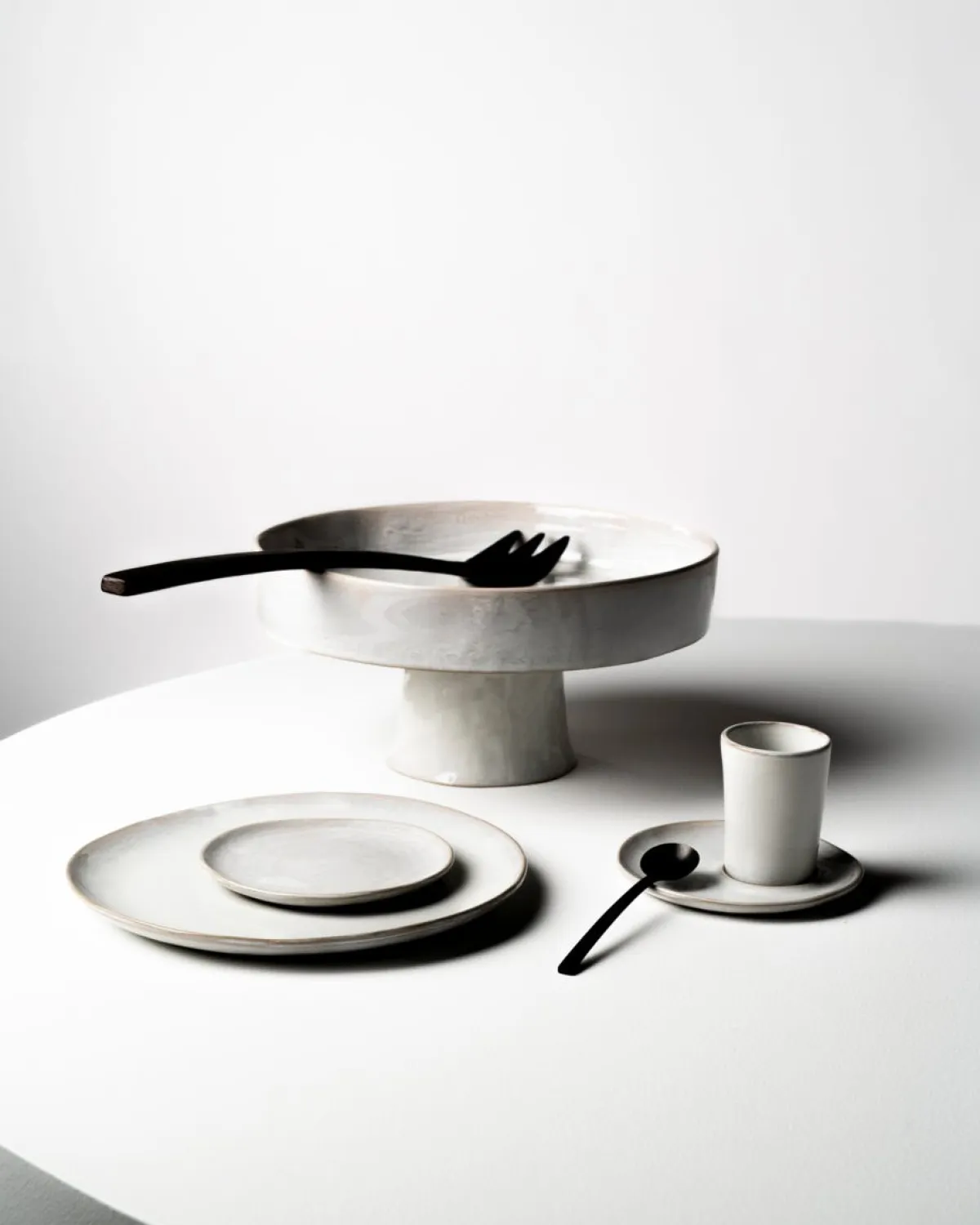 Tasse à espresso rond écru grès émaillé 7 cl 5 cm La Mère - SERAX Outlet