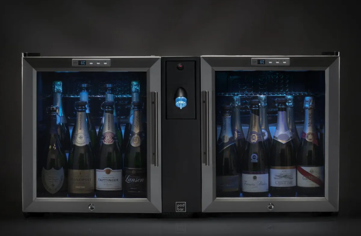 ADVINEO Tour de conservation pour vins effervescents + 2 caves 16 bouteille(s) 1 niveaux Hot