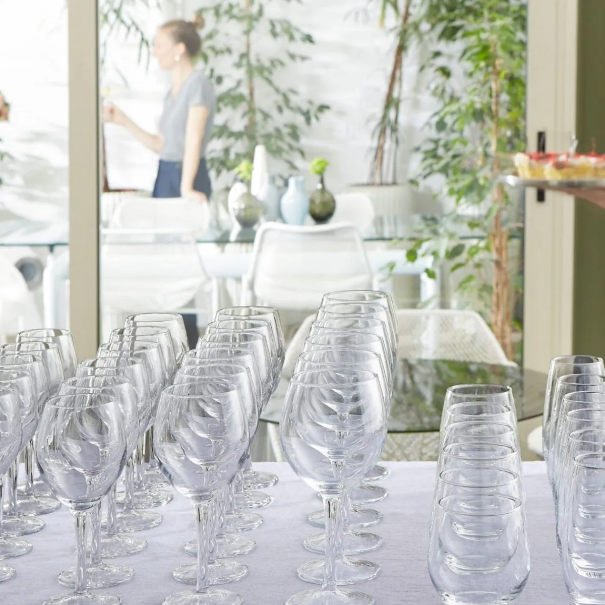 Verre à pied multi-usages verre trempé 35 cl Milano - BORMIOLI ROCCO