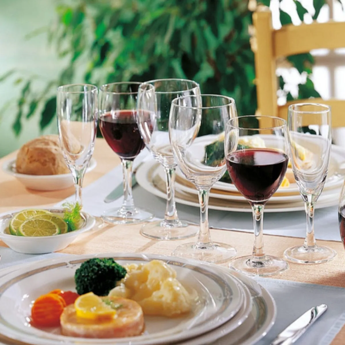 ARCOROC Verre à pied verre 19 cl Elegance
