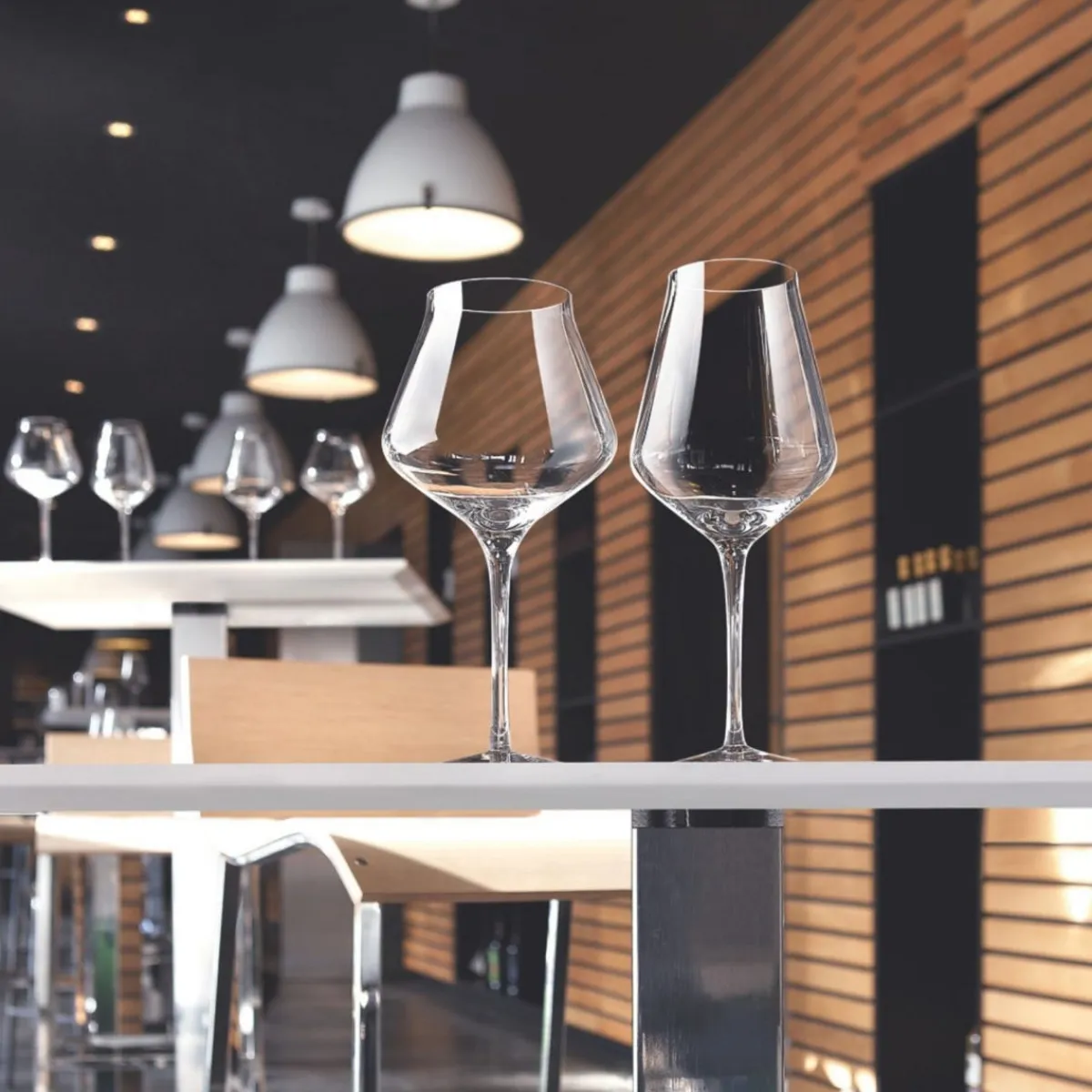 Verre à pied verre cristallin 55 cl Reveal Up - CHEF & SOMMELIER Online